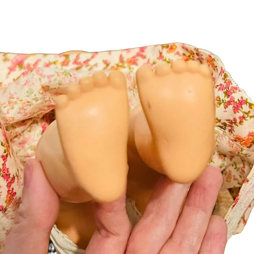 Vintage 1950’s 60’s Ideal Honey Bunch? All Rubber Doll VP-15-2 VS-14 16”
